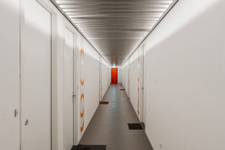 Photo 10 of Kalverstraat 2-10