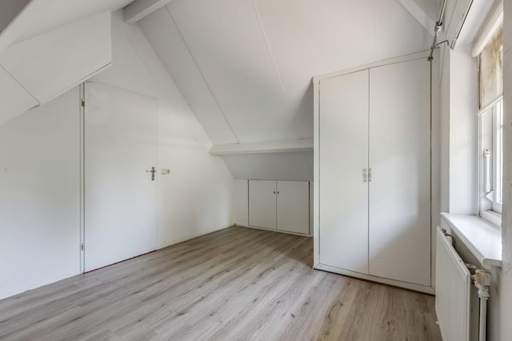 Foto 15 van Hessenweg 83-64