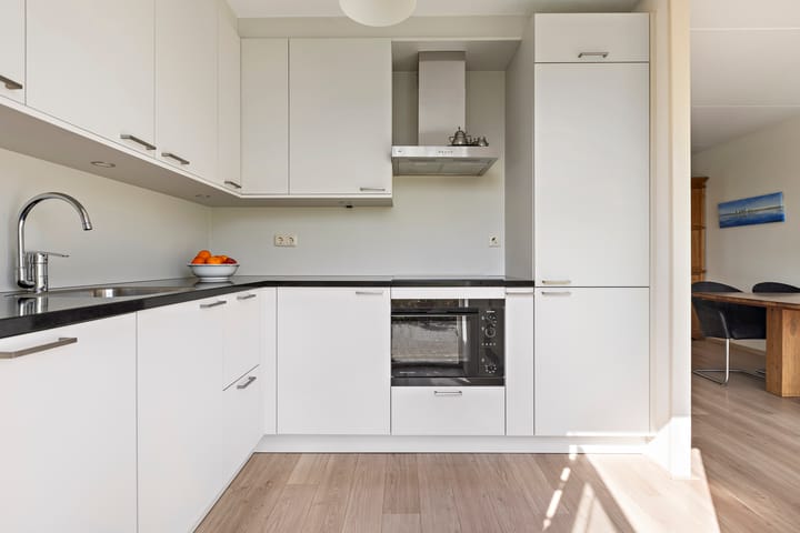 Photo 4 of Buizerd 13