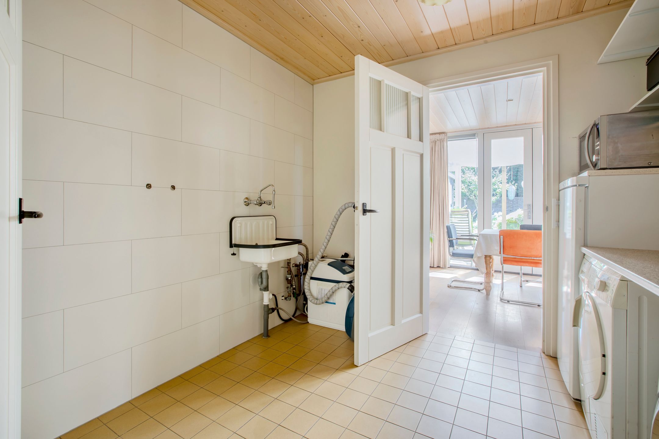 Foto 9 van Duizendschoonstraat 35