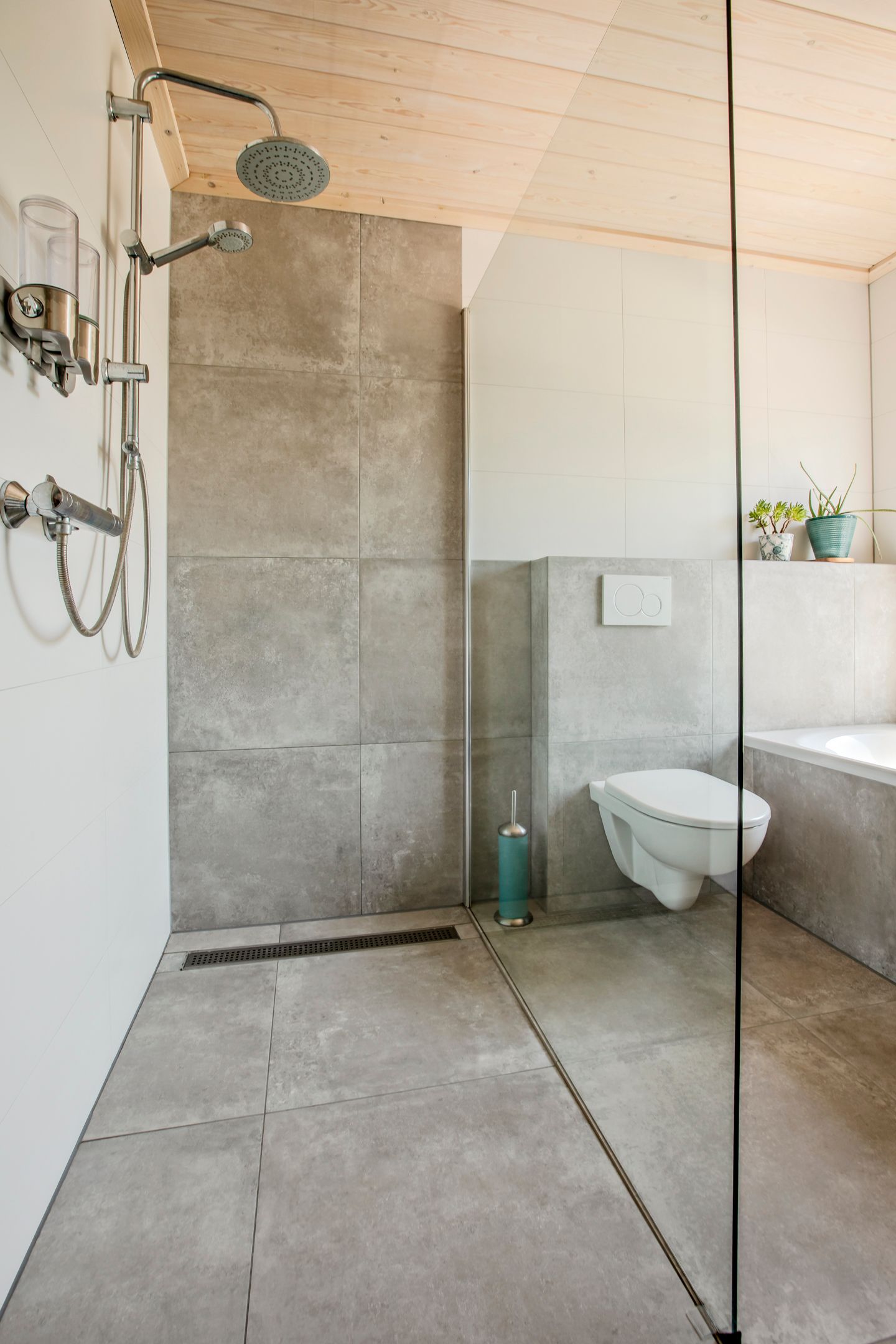 Foto 50 van Duizendschoonstraat 35