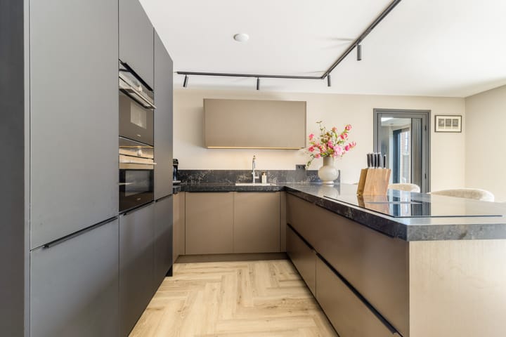 Photo 14 of Tormentil 1