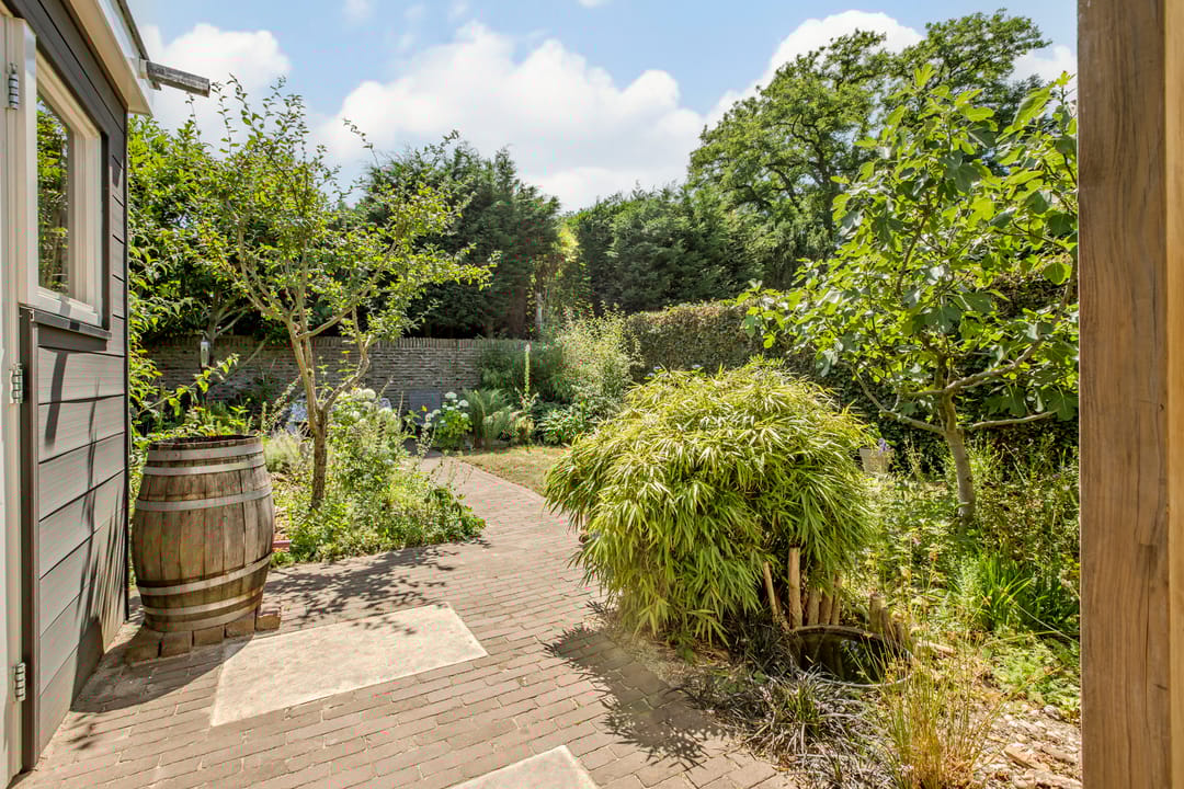 Foto 67 van Duizendschoonstraat 35