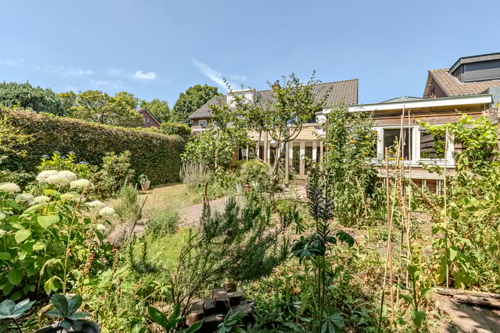 Foto 72 van Duizendschoonstraat 35