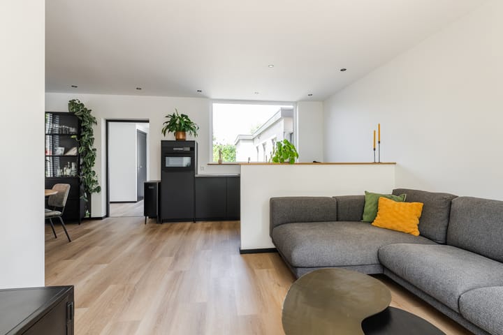 Foto 9 van Karolinastraat 30