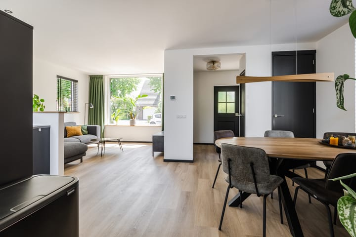 Foto 10 van Karolinastraat 30