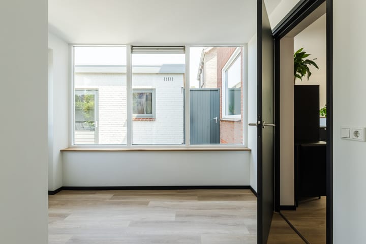 Foto 17 van Karolinastraat 30