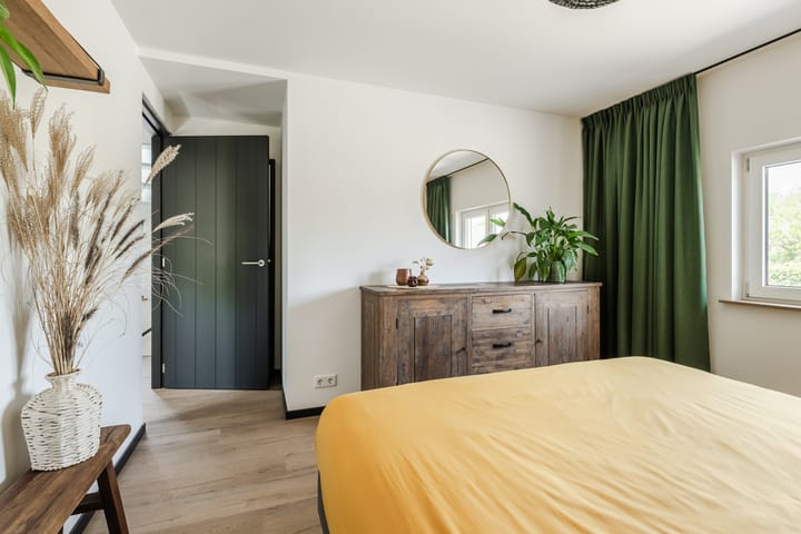 Foto 24 van Karolinastraat 30