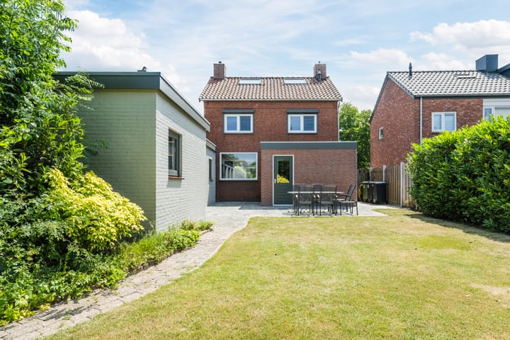 Foto 41 van Karolinastraat 30