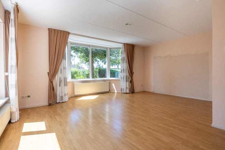 Photo 17 of Oude Weerlaan 49