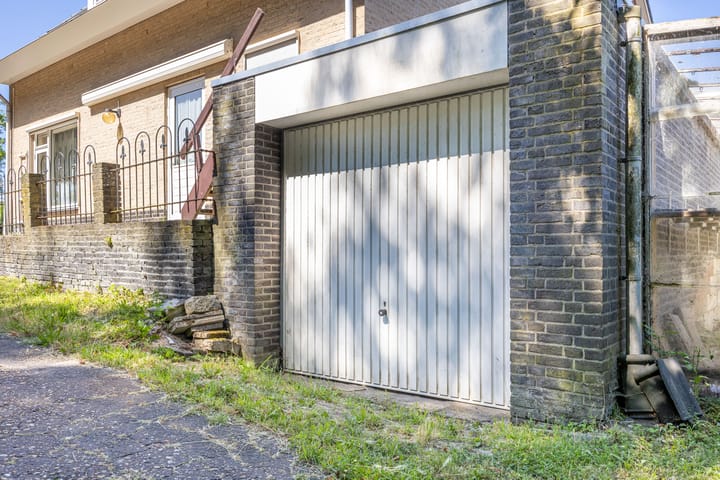 Photo 46 of Oude Weerlaan 49