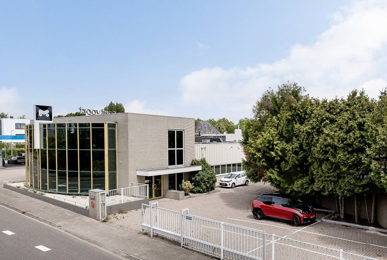 View photo 1 of Bayeuxlaan 9