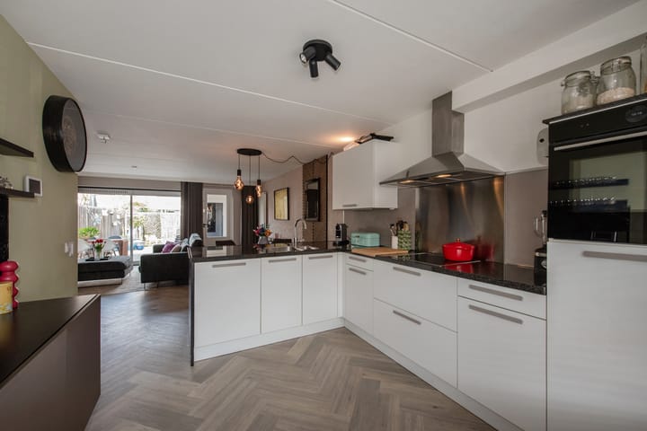 Foto 2 van Titaanwit 50