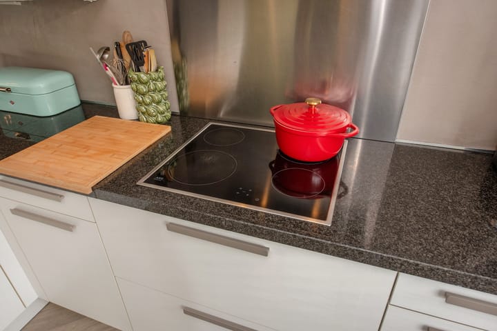 Foto 16 van Titaanwit 50