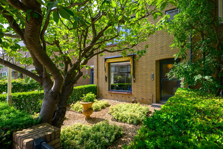 Foto 48 van Molenstraat 202