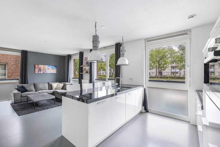 Foto 13 van Duiker 17