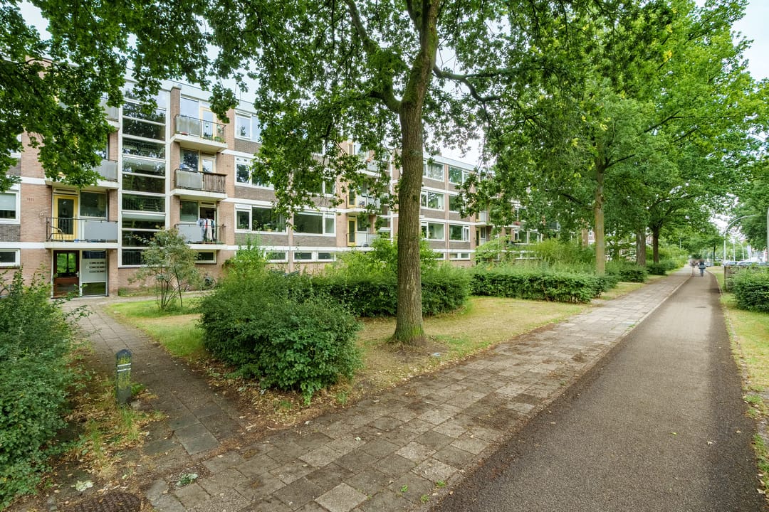 Foto 2 van Van Uvenweg 144-I