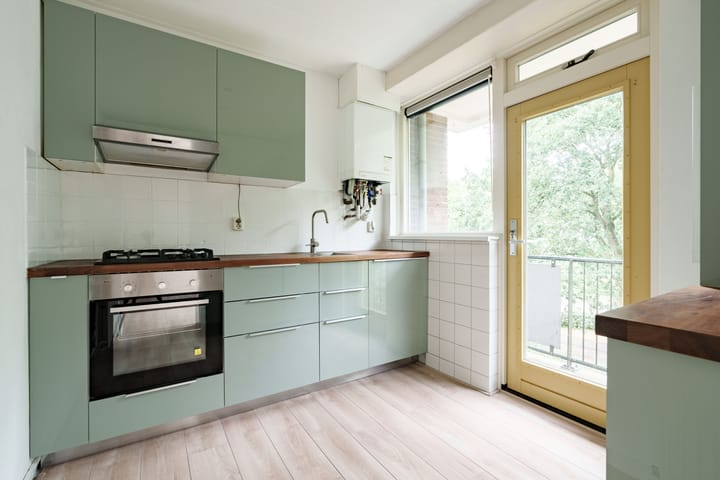 Foto 7 van Van Uvenweg 144-I