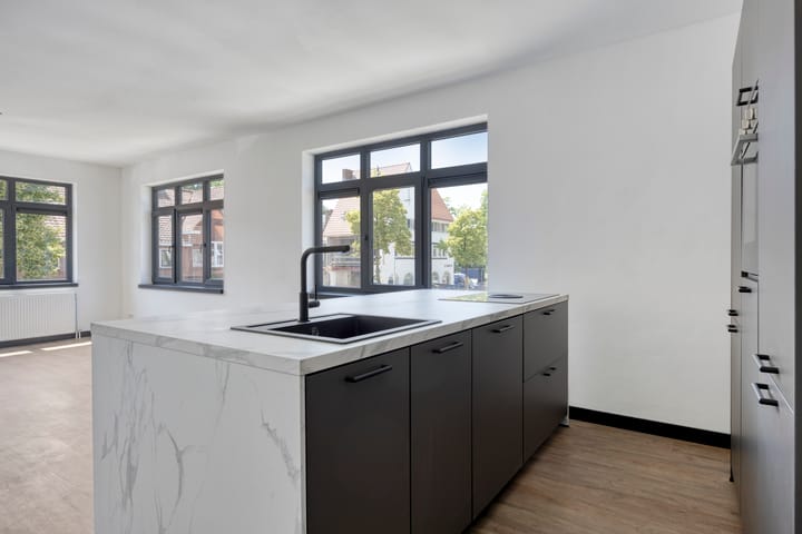 Foto 10 van Gladiolusstraat 20-B