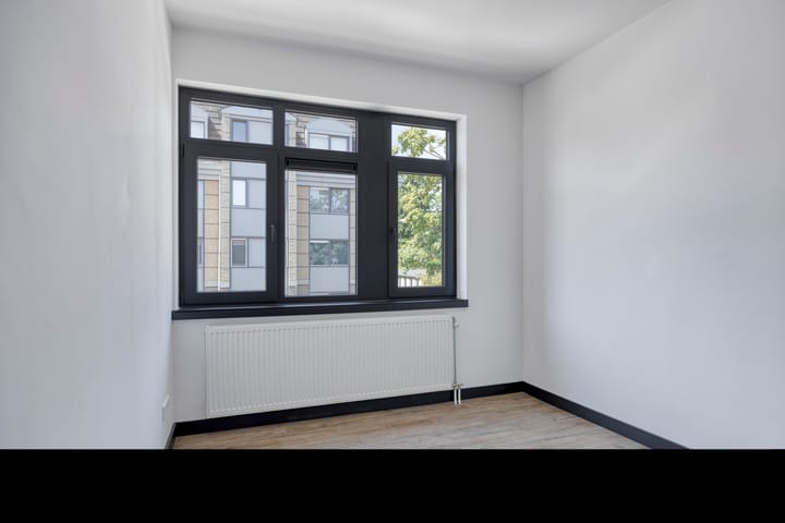 Foto 12 van Gladiolusstraat 20-B