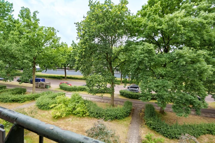 Foto 17 van Van Uvenweg 144-I