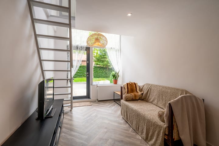 Foto 9 van Larixstraat 57