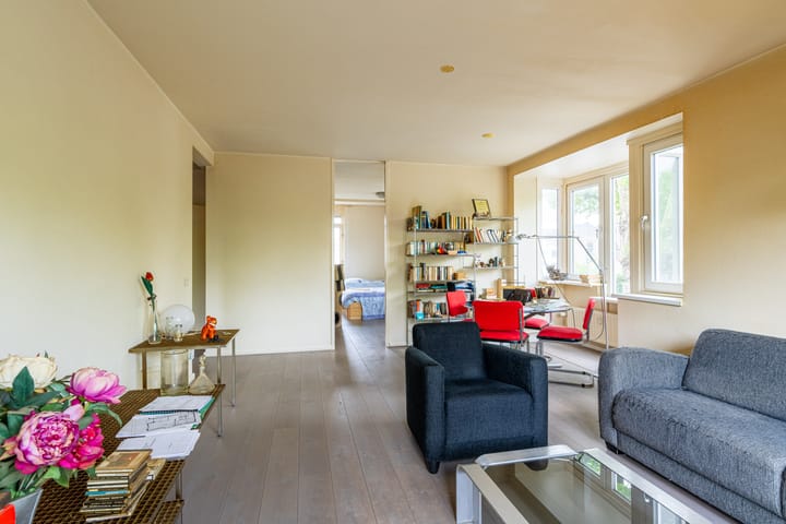 Photo 6 of Westvest 231