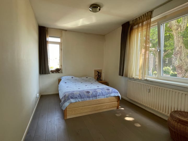 Photo 10 of Westvest 231