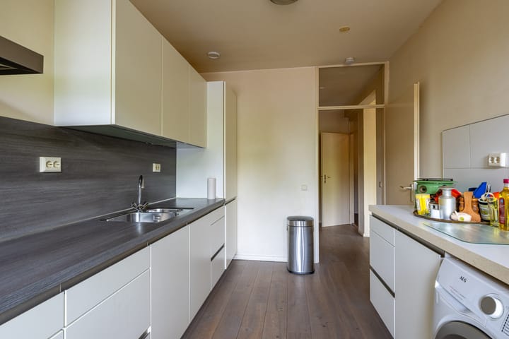 Photo 13 of Westvest 231