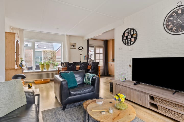 Foto 12 van Troelstrastraat 31