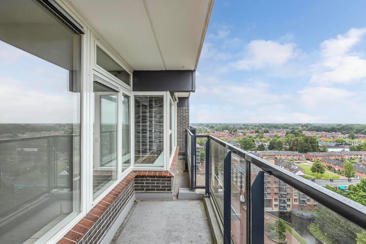 Foto 33 van De Marke 212