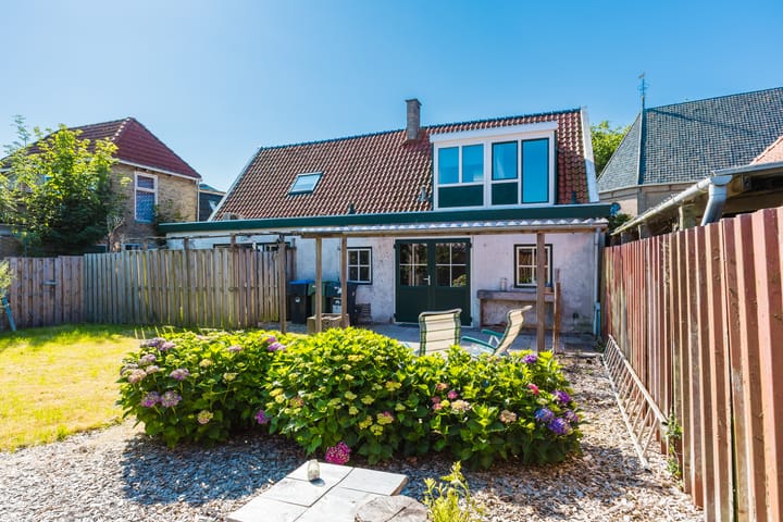 Photo 42 of Tsjerkebuorren 9