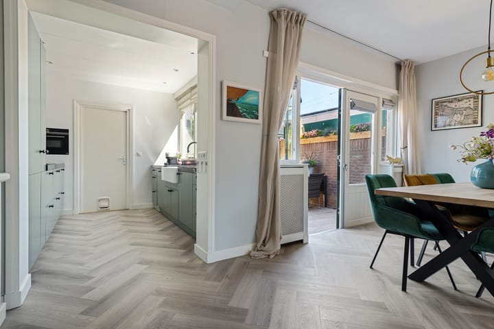 Foto 12 van Pieter Appelplein 41