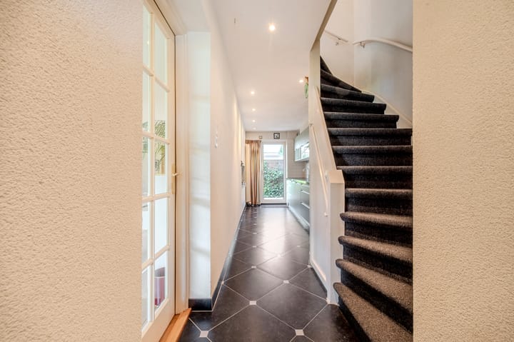 Foto 8 van Baron Mackaystraat 28