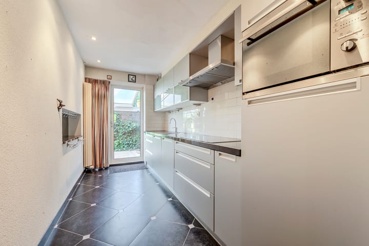 Foto 16 van Baron Mackaystraat 28