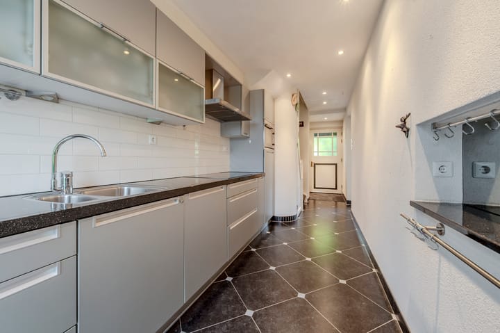 Foto 17 van Baron Mackaystraat 28