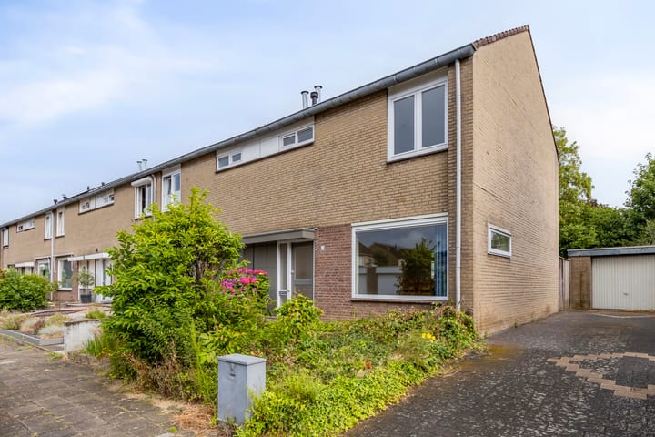 Foto 1 van Burg Jasparstraat 11