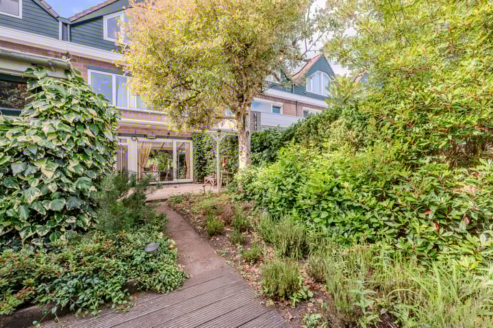 Foto 37 van Baron Mackaystraat 28