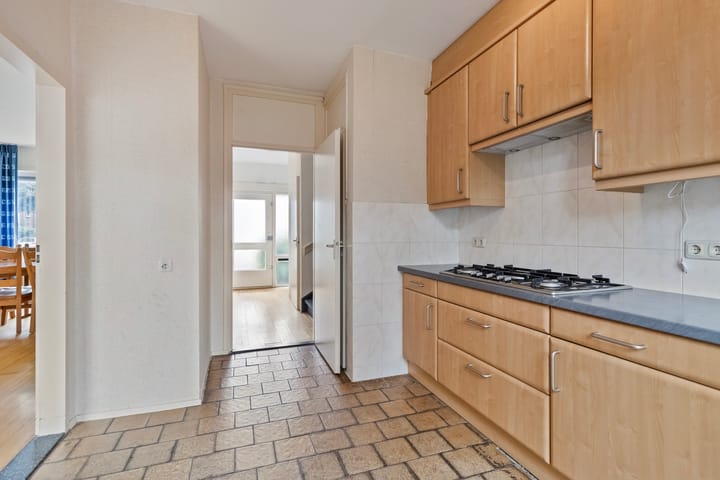 Foto 15 van Burg Jasparstraat 11