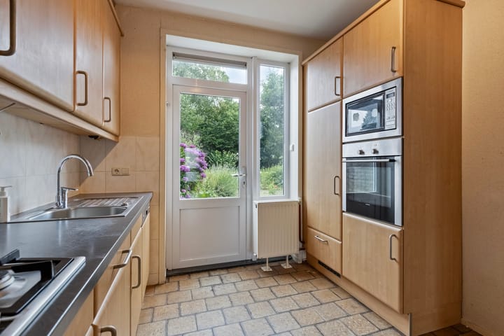 Foto 16 van Burg Jasparstraat 11