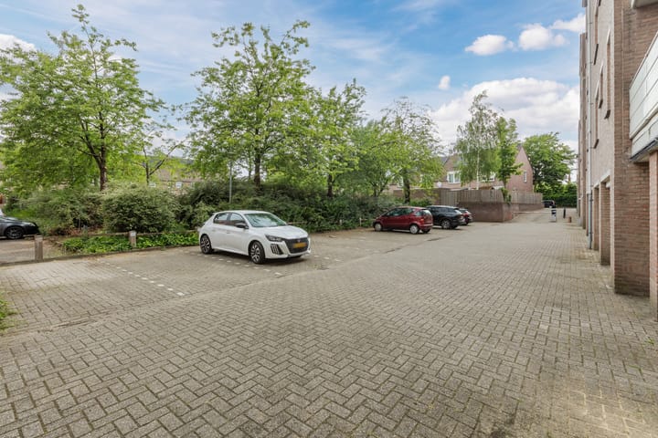 Foto 17 van Deken van Oppensingel 191