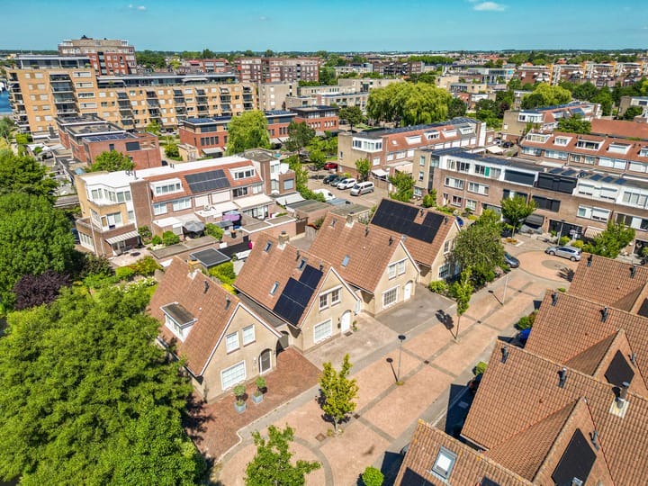 Foto 38 van Jan Steenstraat 6