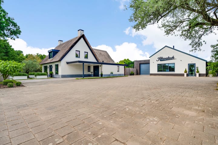 Photo 9 of Grensweg 4