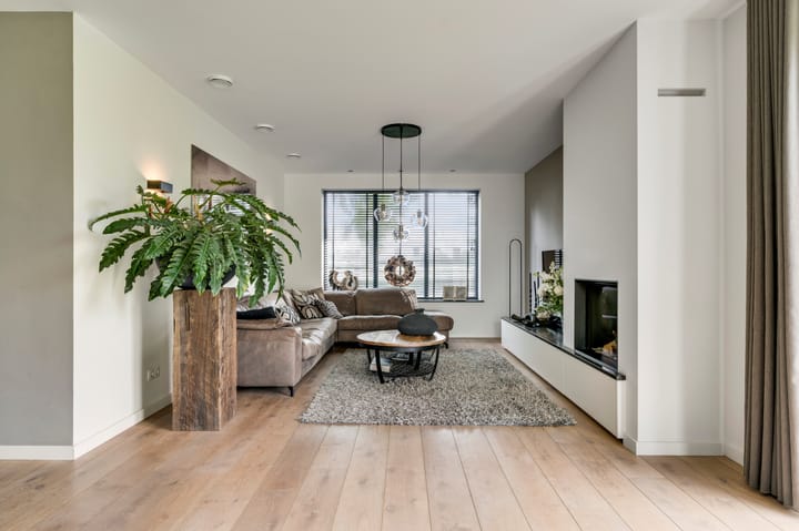 Photo 22 of Grensweg 4