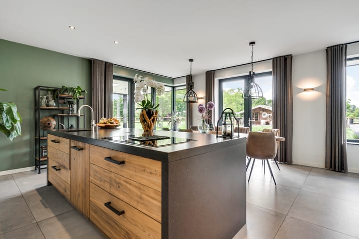 Photo 29 of Grensweg 4