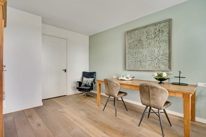 Photo 34 of Grensweg 4