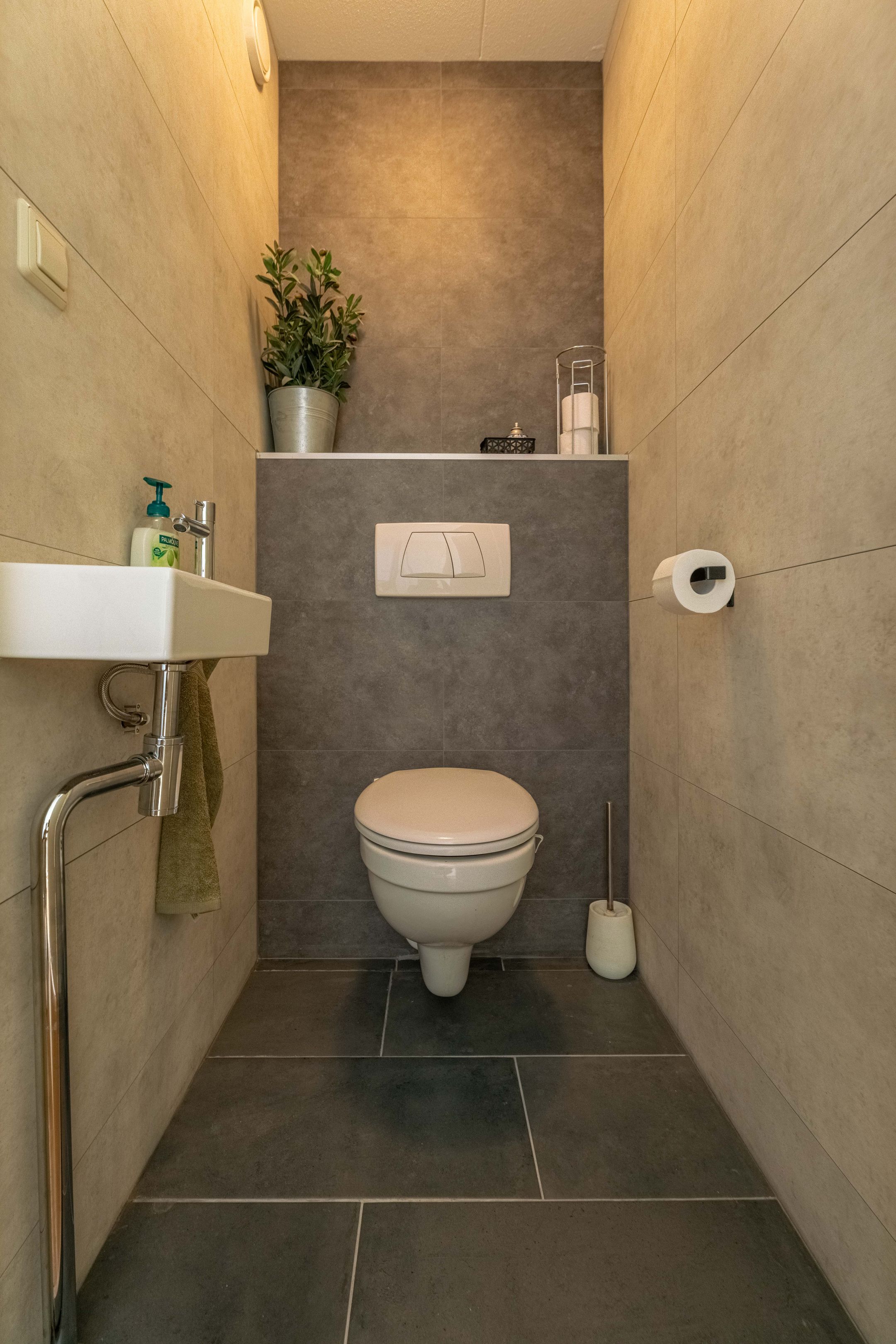 Foto 24 van Monetstraat 32