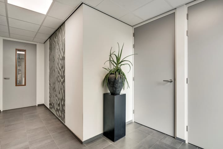 Photo 74 of Grensweg 4