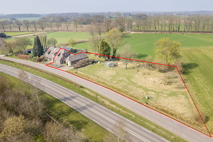 Photo 2 of Varsseveldseweg 23