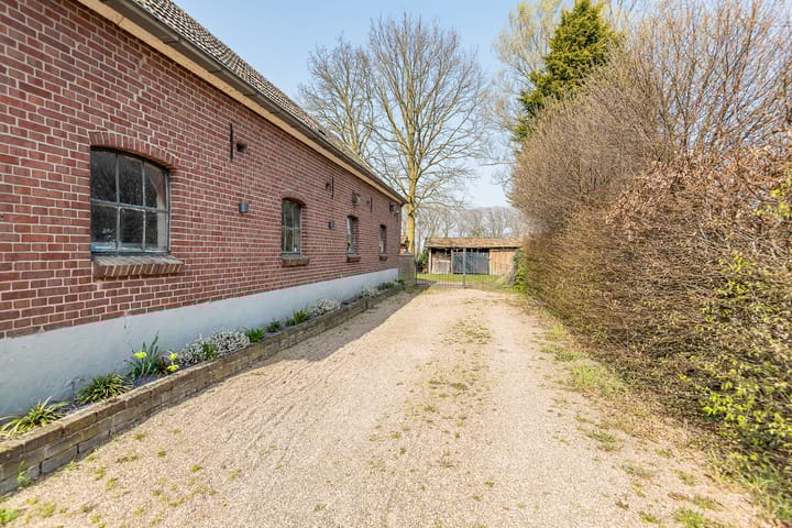 Photo 40 of Varsseveldseweg 23